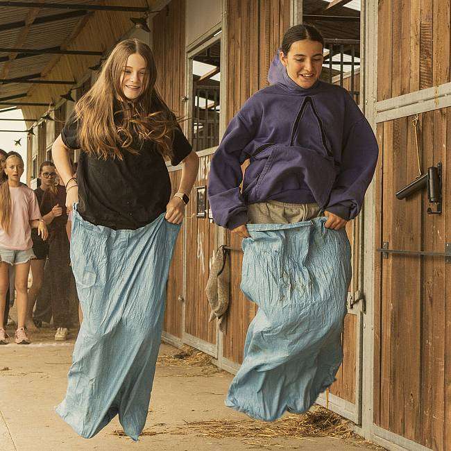 Grafika Runowo dla dzieci i młodzieży